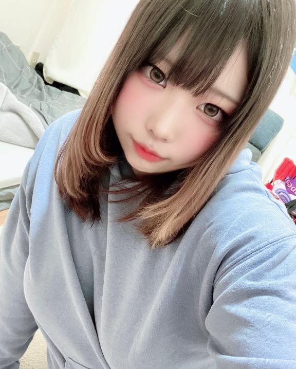 出勤してまーす☺️(2025年08月01日 16:43)|さつきの写メ日記