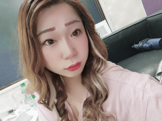 「(*^^*)」