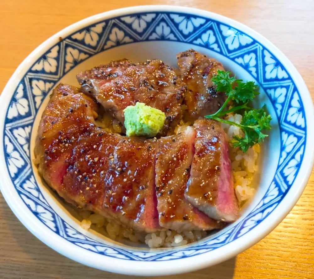 「12:30〜出勤します(*^^*)」