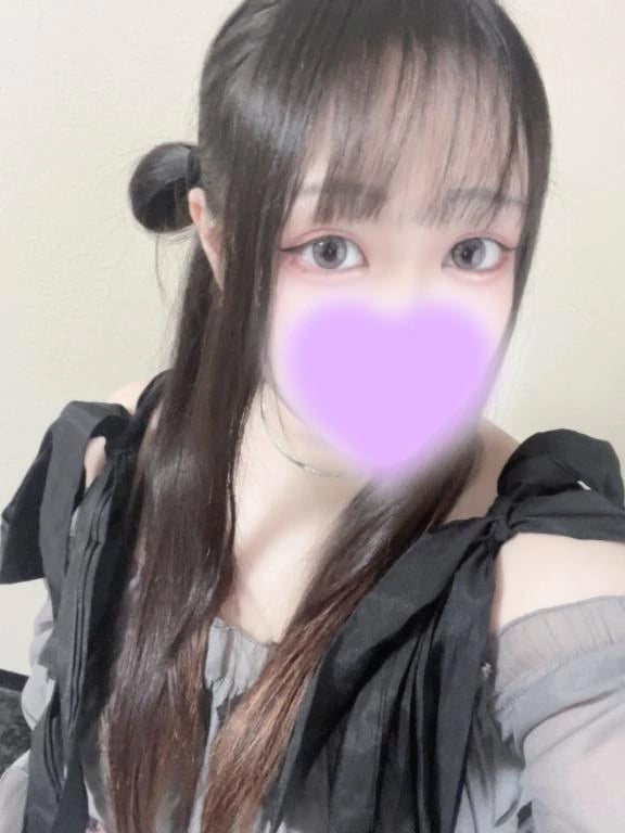 「初日ありがと♡😭」