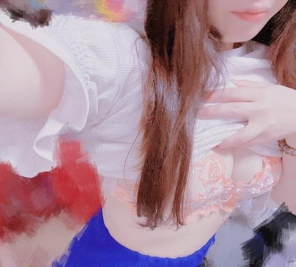 「明日🧡」