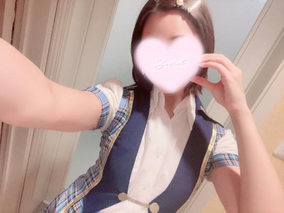 「今日から14日まで🍒」