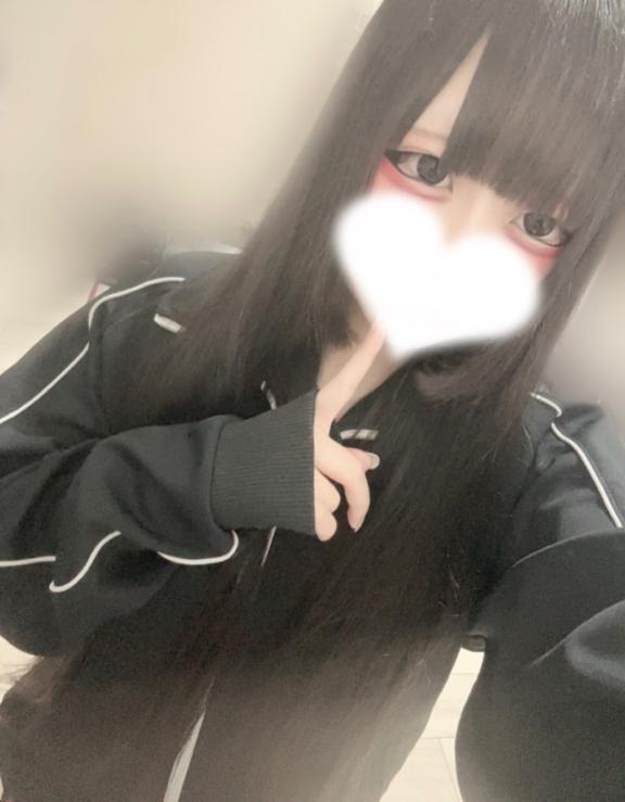 「いましゅ( •̀ ̫ -︎︎ ) ੭」