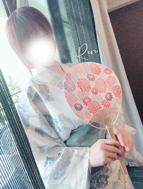 出勤しました⁎˚𓂃𓂂𓏸💠(2025年06月08日 10:10)|莉々-りり-の写メ日記