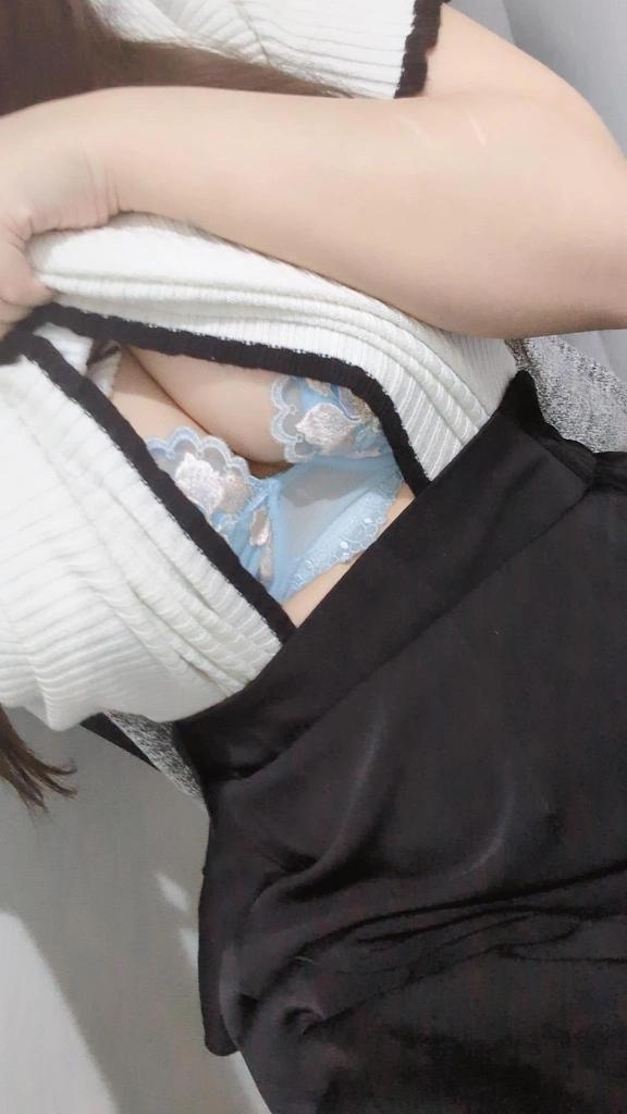 「🙊♥️」