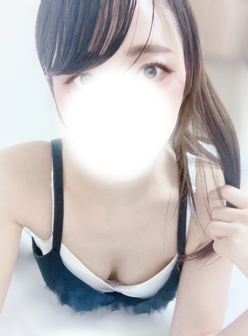 谷間見えちゃえ😌(2025年08月01日 13:09)|れみの写メ日記