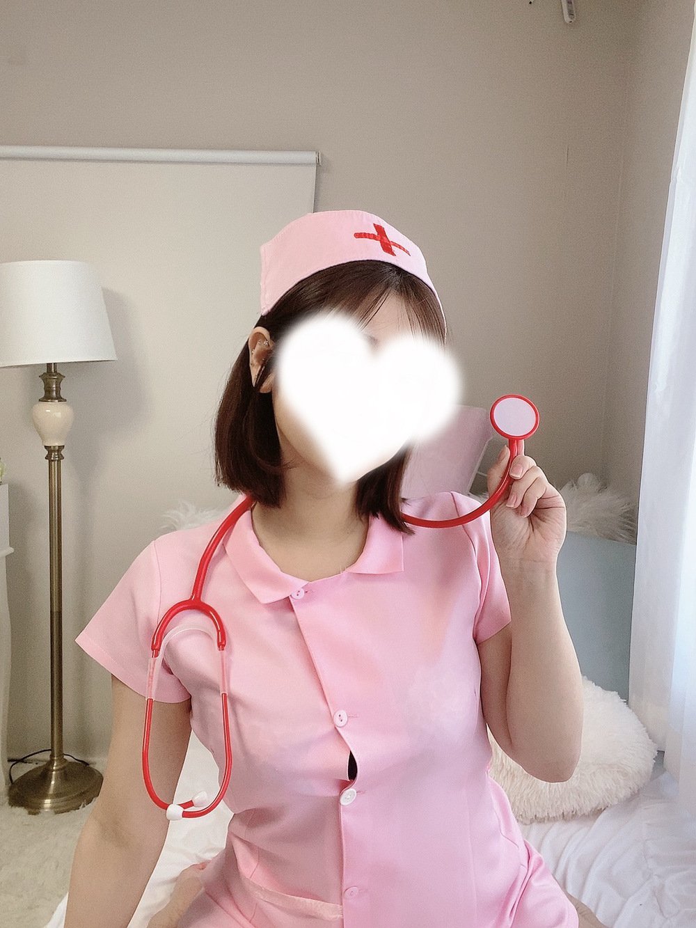 「ホントにナースなの?」