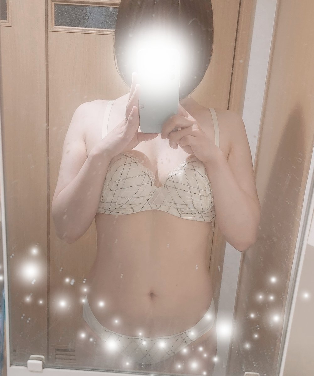 お疲れ様です😊(2025年08月08日 13:43)|はづきの写メ日記